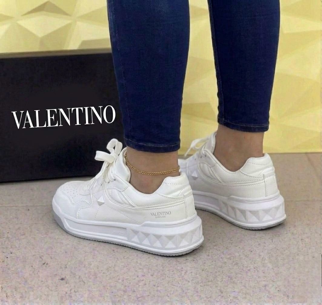 ZAPATILLA VALENTINO