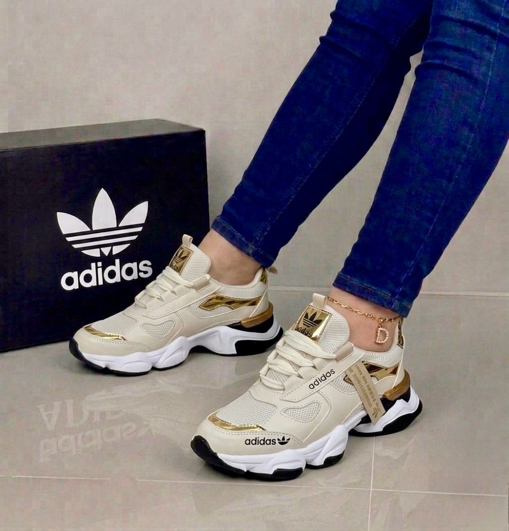 Zapatilla Adidas Corazon