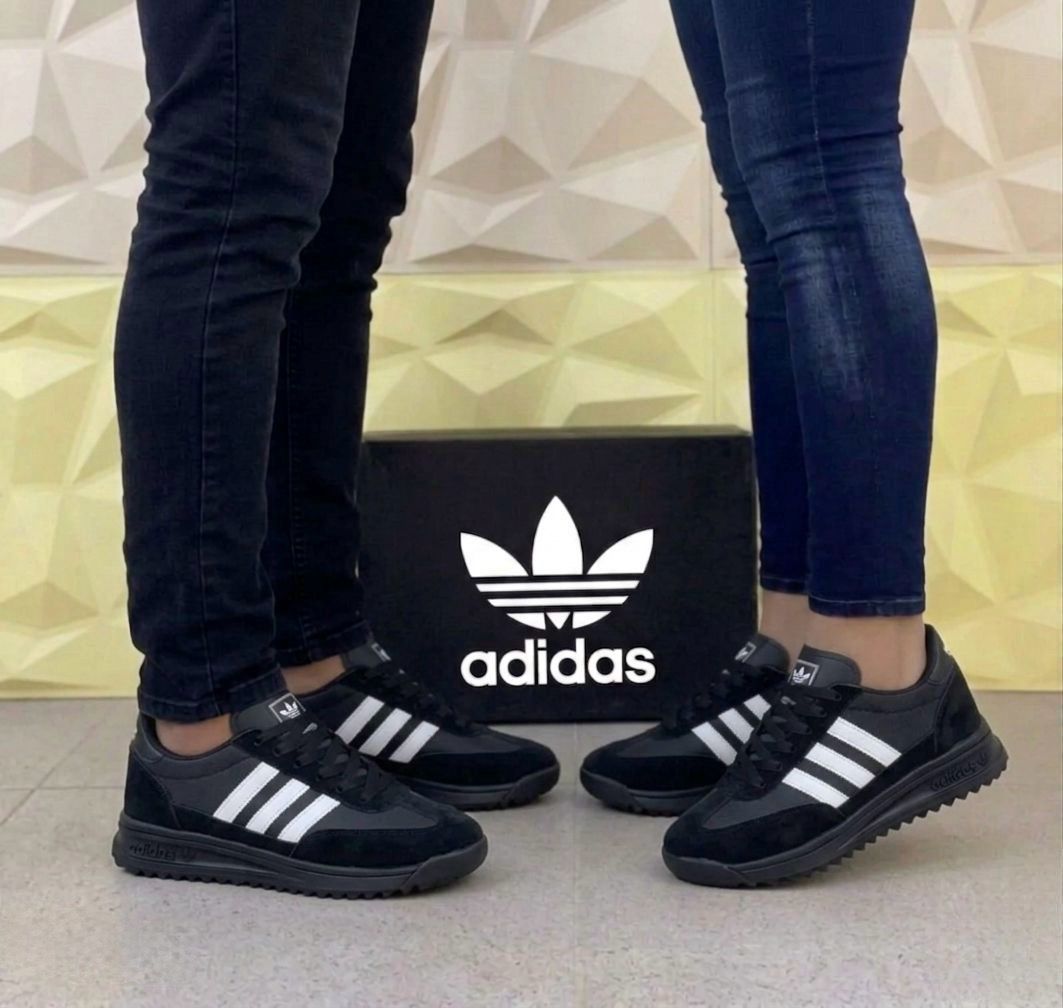 ZAPATILLAS ADIDAS PAREJA