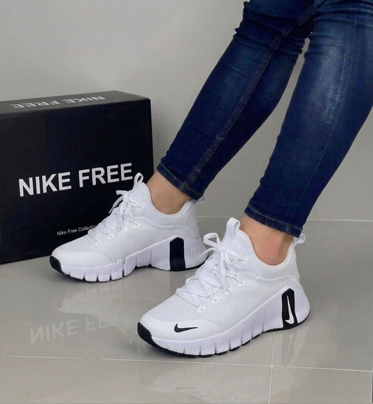 ZAPATILLA NIKE FREE METCON