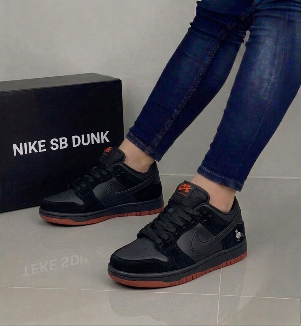 ZAPATILLA NIKE SB DUNK
